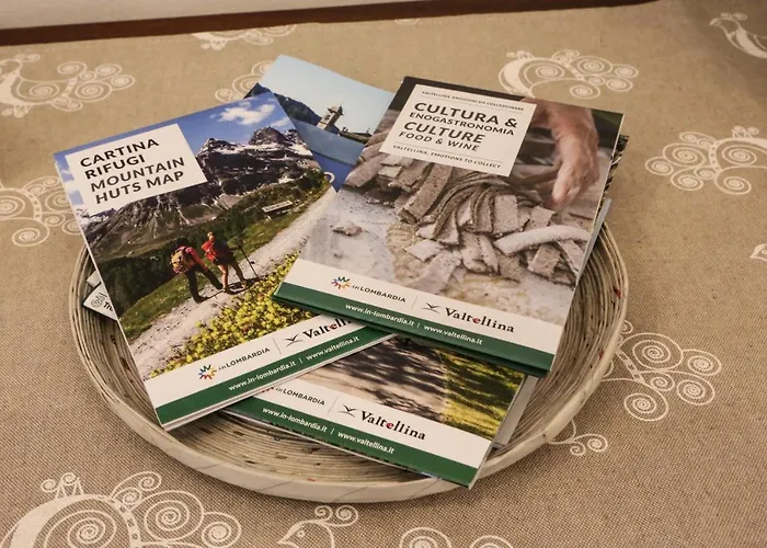 La Casa Di Ada Appartement Sondrio